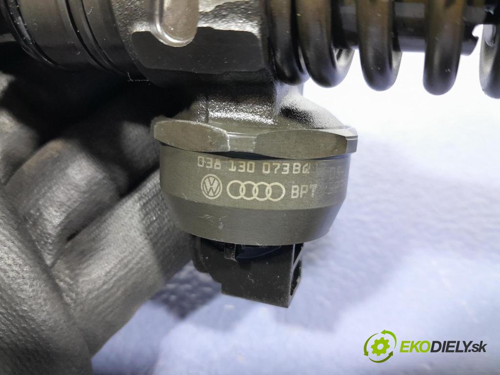 Vw Passat 2006 vstřikovač 038130073BQ