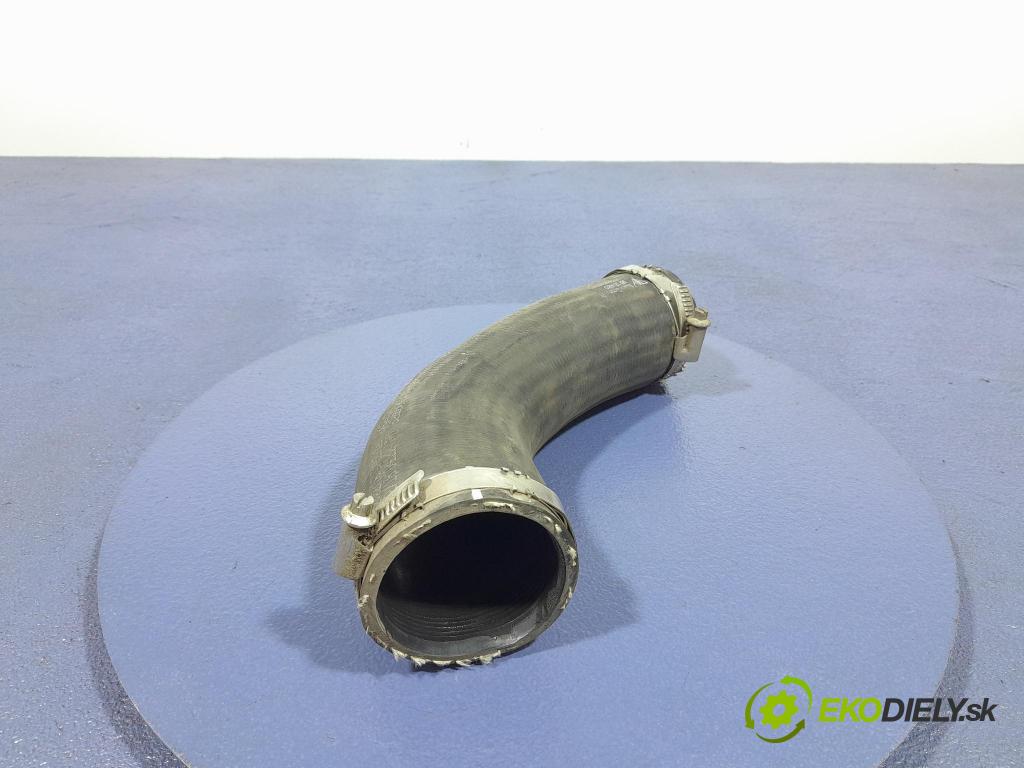 Porsche Cayman 2016 rúrka Vzduch: 982129498D