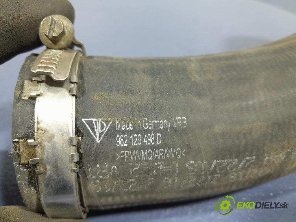 Porsche Cayman 2016 rúrka Vzduch: 982129498D