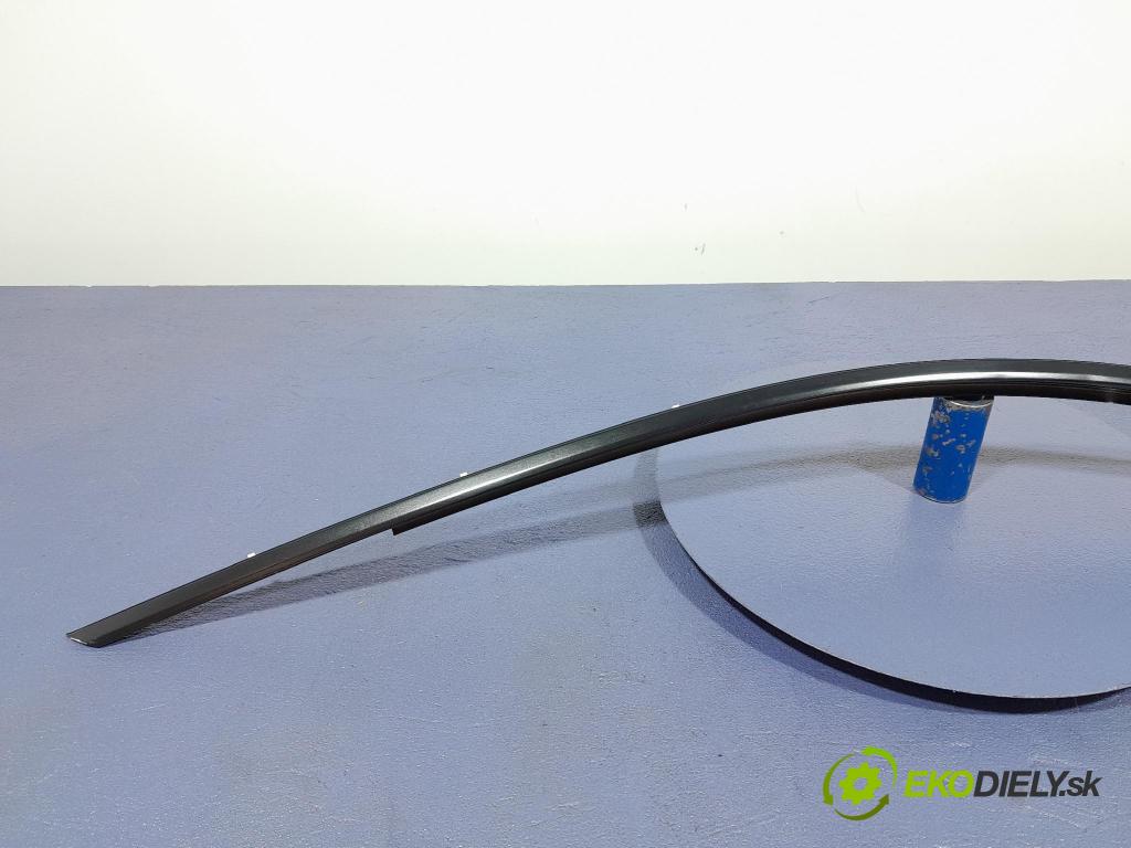 Porsche Cayman 2016 lišta Dekoratívní: 98153748101