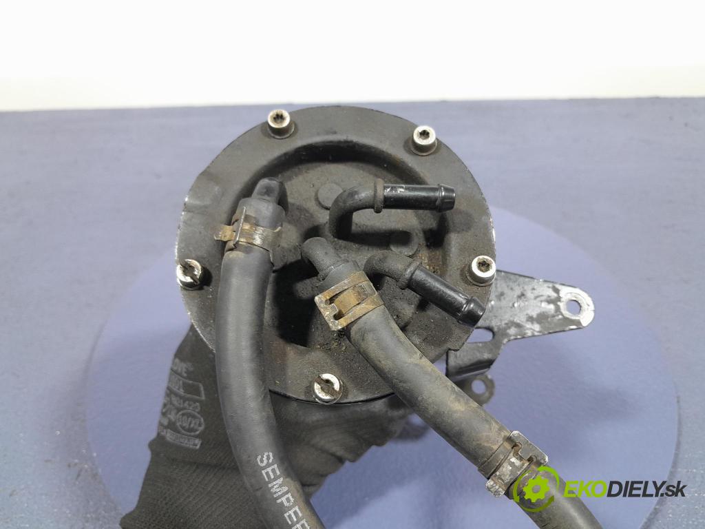 Vw Passat 2006 obal Filtre: paliva 3C0127400A