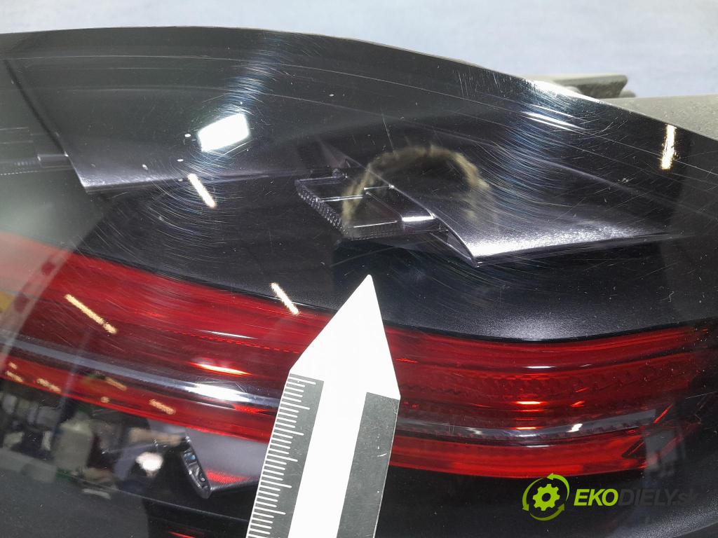 Porsche Cayman 2016 světlo Zad: Práva: Mimo: 982945096M