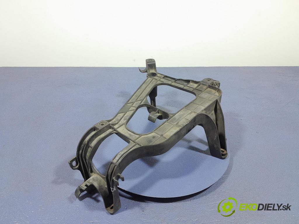 Porsche Cayman 2016 Chladič Vzduch: 982145645C