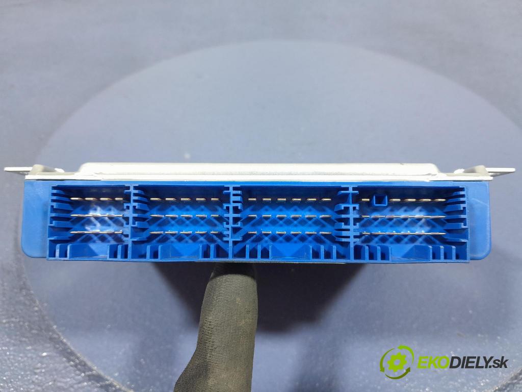 Renault Midlum 2011 řídící jednotka 21377527