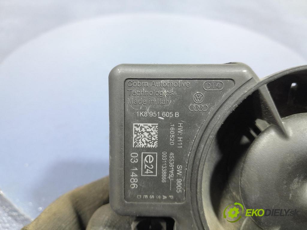 Porsche Cayman 2016 Signál: Zvuk: 1K8951605B