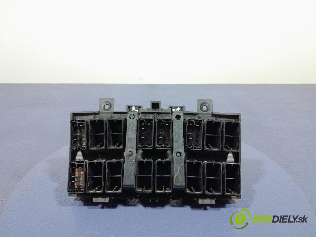 Renault Midlum 2011 prepínač 5010605462