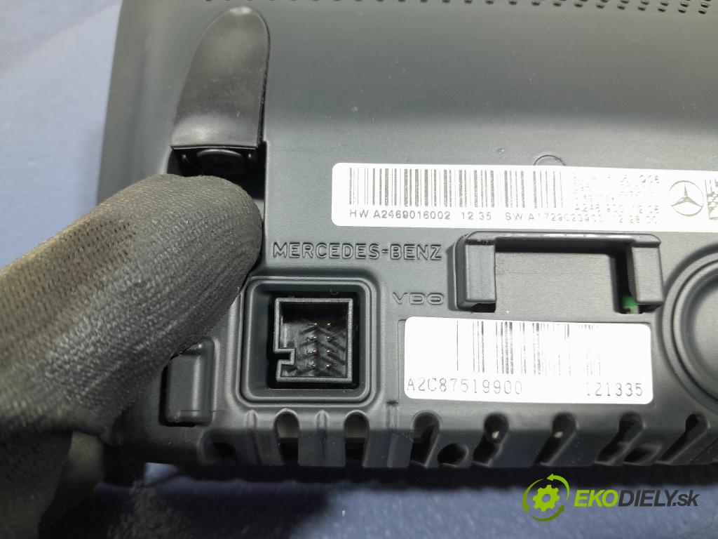 Mercedes A-klasa 2014 Zobrazit: Rádio: / GPS A2469001206