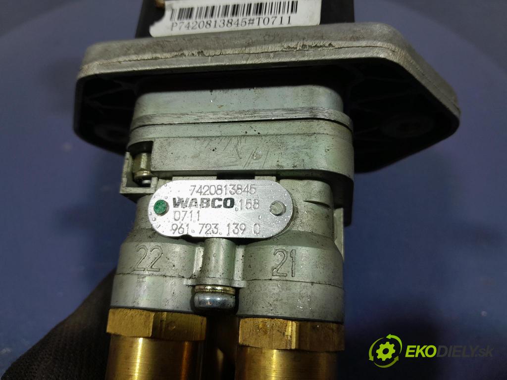 Renault Midlum 2011 Páka: Brzda: Ručná: 7420813845