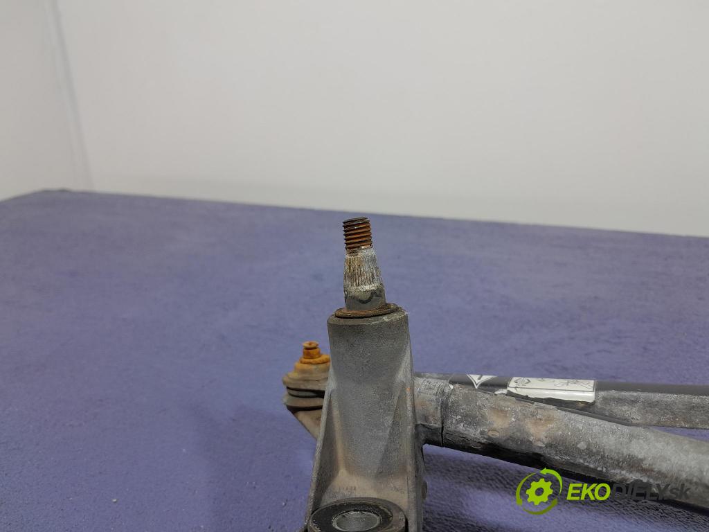 Renault Midlum 2011 mechanizmus motor: Stierače: Predné