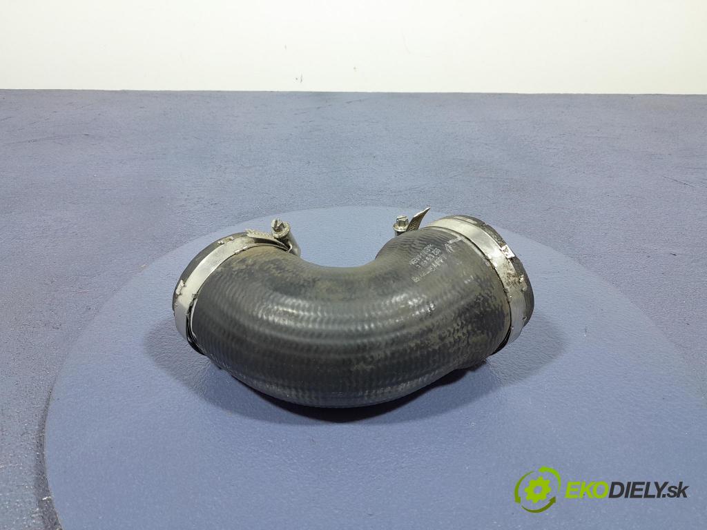 Porsche Cayman 2016 rúrka Vzduch: 982129498E