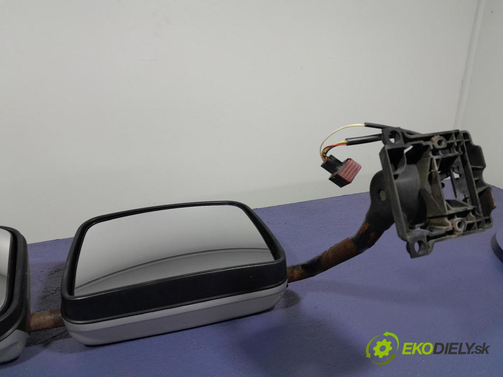 Renault Midlum 2011 zrkadlo pravé