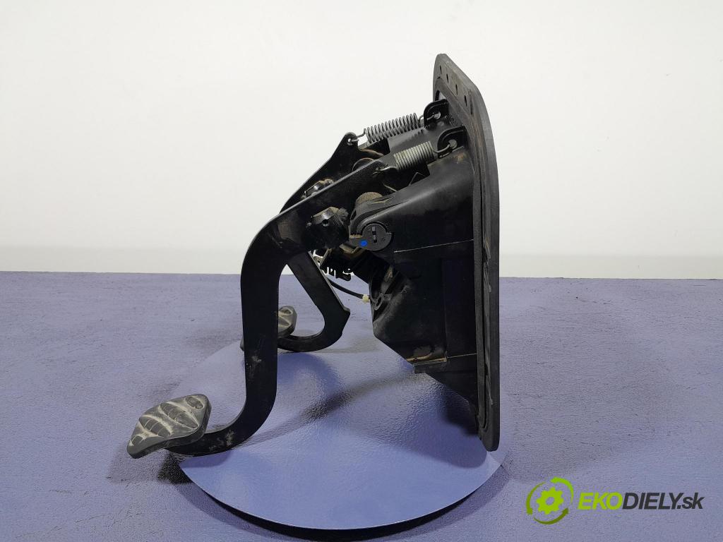 Renault Midlum 2011 pedále 7421344619