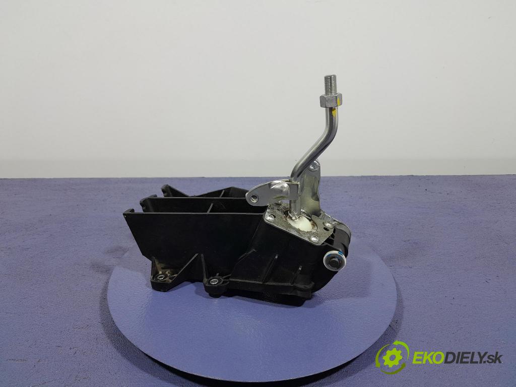 Renault Midlum 2011 kulisa Změny Ozubené kola: 7420820764