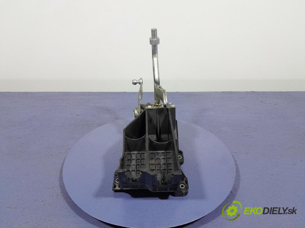 Renault Midlum 2011 kulisa Změny Ozubené kola: 7420820764