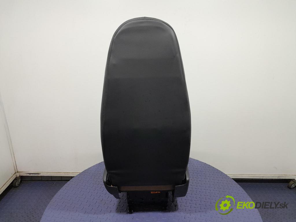 Renault Midlum 2011 Sedačka spolujazdca