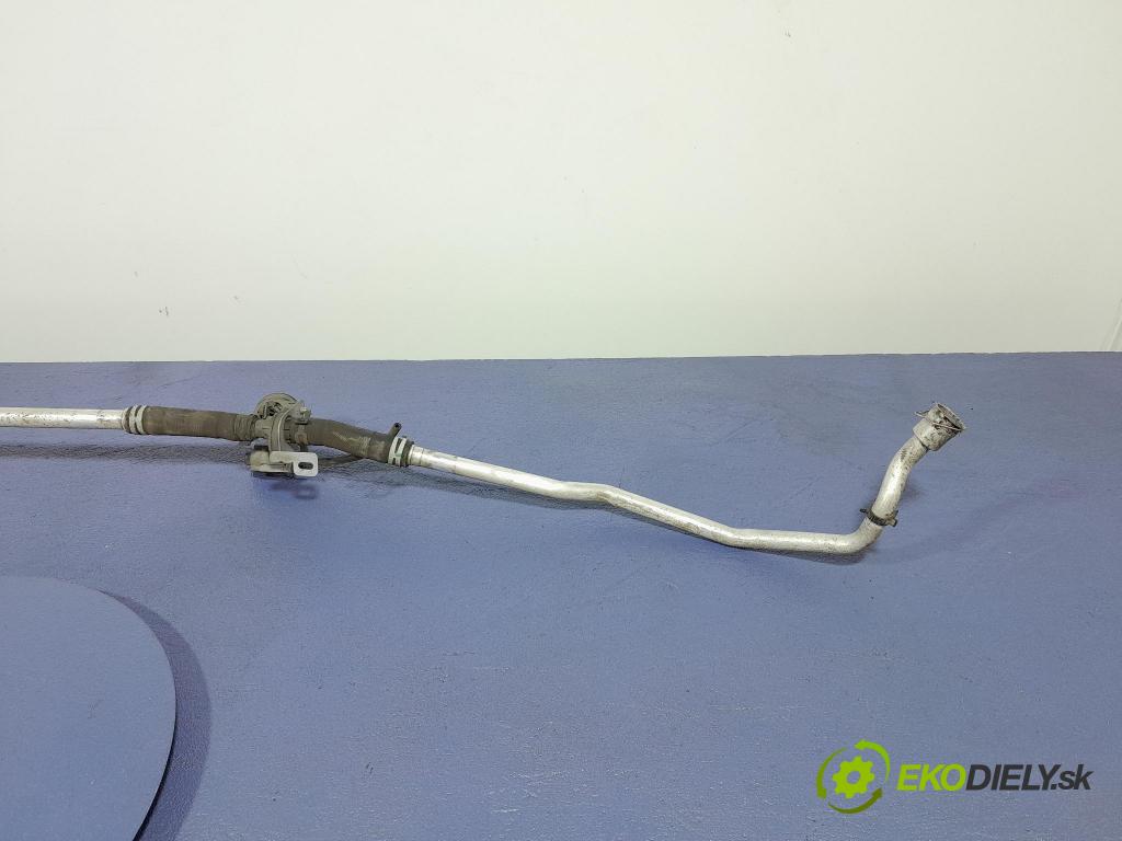 Porsche Cayman 2016 rúrka Chladič: 982265189