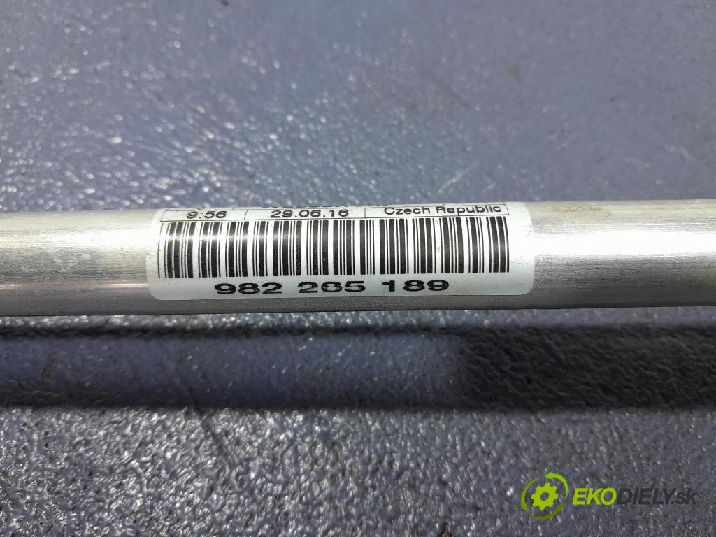 Porsche Cayman 2016 rúrka Chladič: 982265189