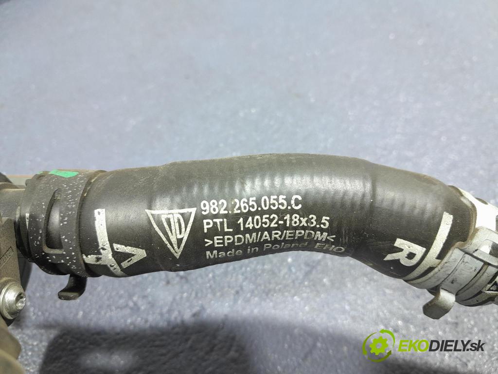 Porsche Cayman 2016 rúrka Chladič: 982265189