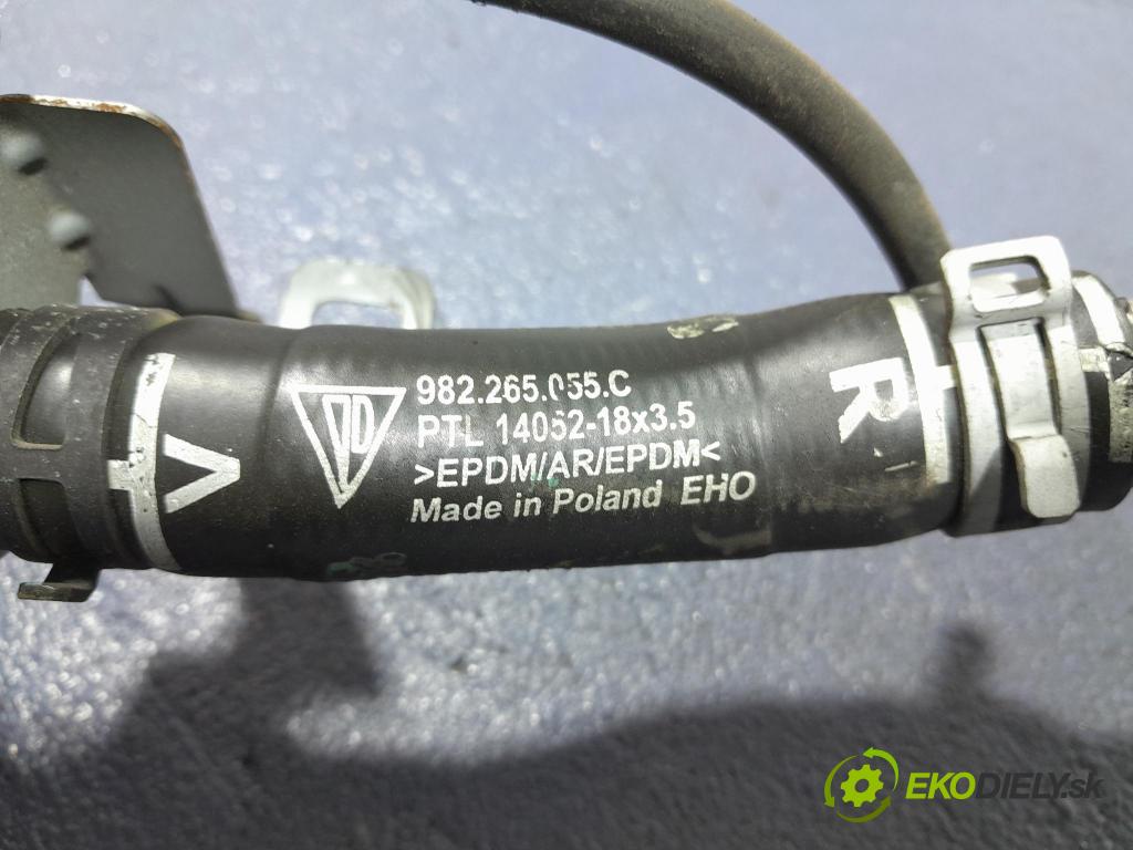 Porsche Cayman 2016 rúrka Chladič: 982265189