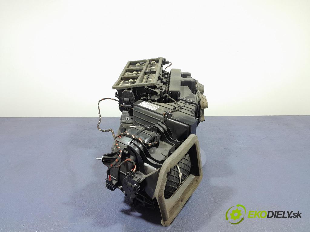 Porsche Cayman 2016 radiator 98157301116