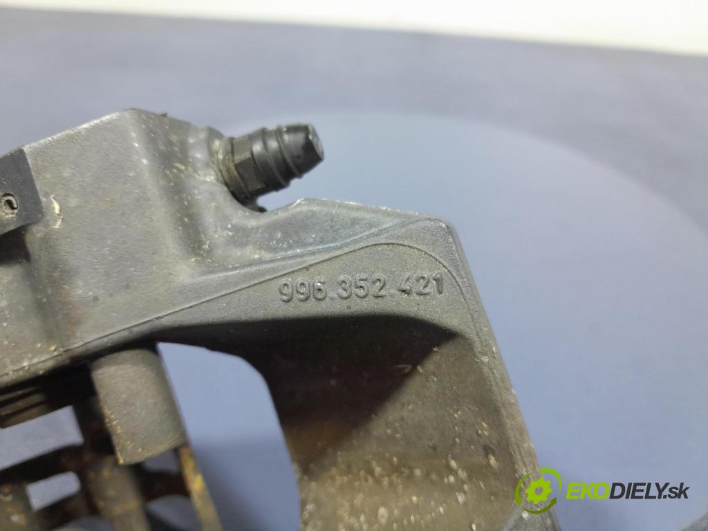 Porsche Cayman 2016 brzdič brzdový Zad: Levý: 