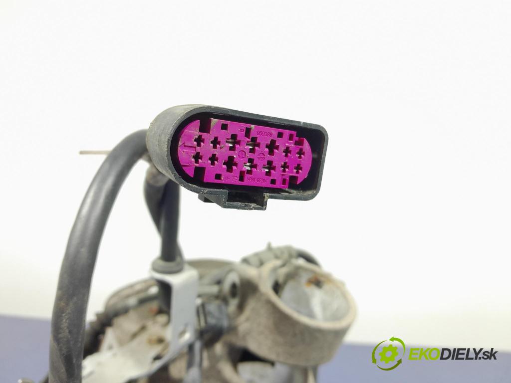 Porsche Cayman 2016 náboj Prava: 982505436A