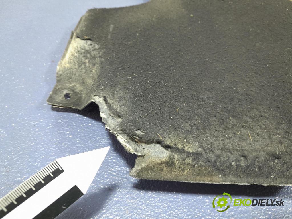 Porsche Cayman 2016 kryt Plast: podvozek: 982825253A