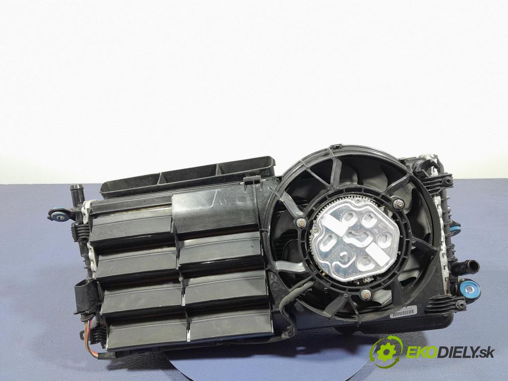 Porsche Cayman 2016 chladič Voda: 982121254A