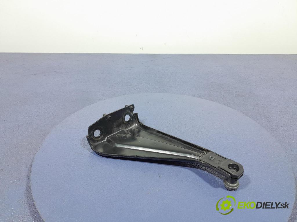 Opel Combo 2023 Závěs: dvere