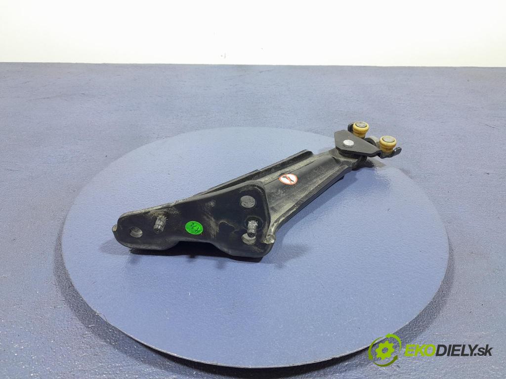 Opel Combo 2023 Závěs: dvere 9816984880