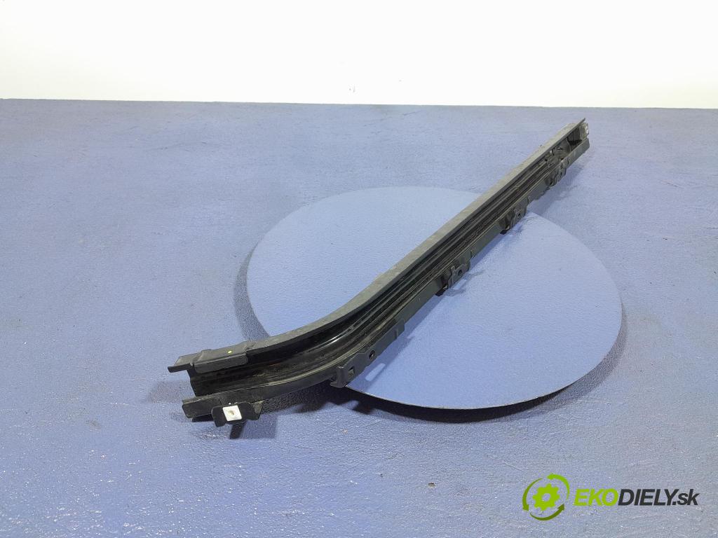 Opel Combo 2023 Závěs: dvere