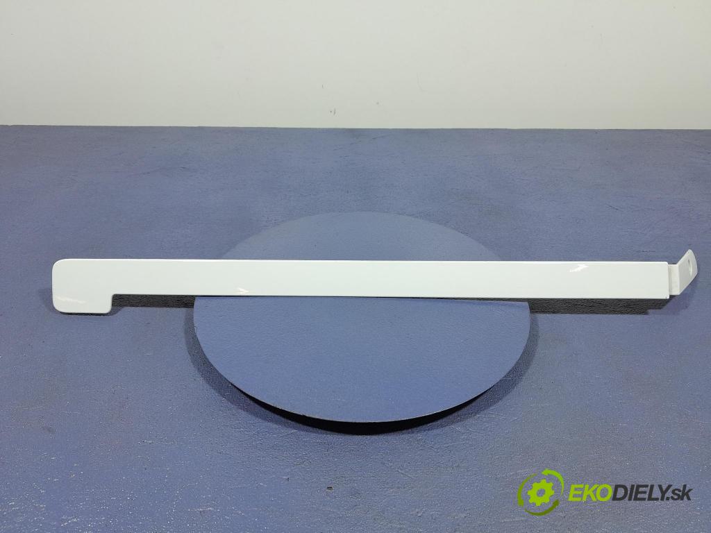 Opel Combo 2023 lišta Dekoratívne: 98186968