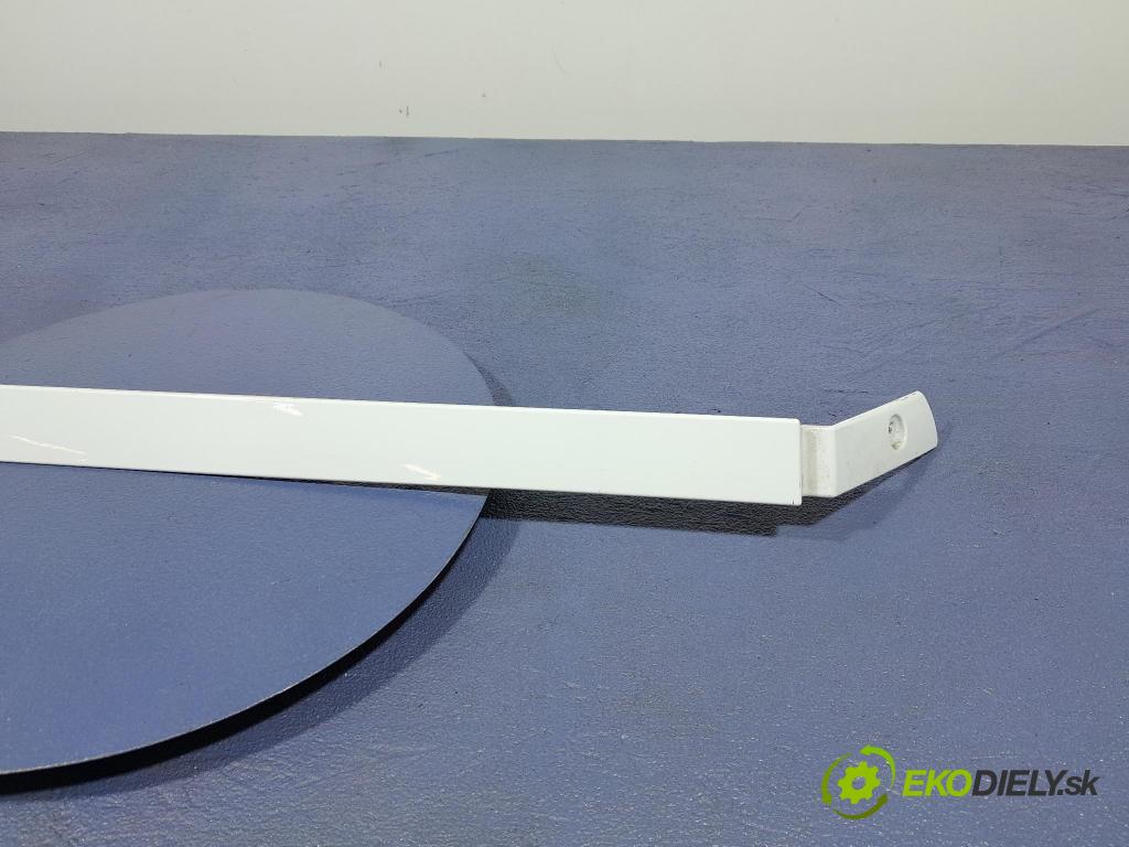 Opel Combo 2023 lišta Dekoratívne: 98186968