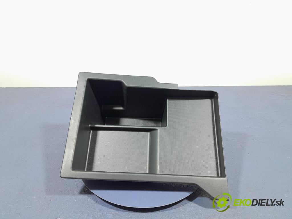 Opel Combo 2023 kastlík 8910038000