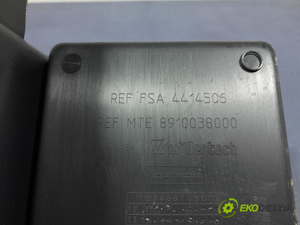 Opel Combo 2023 kastlík 8910038000