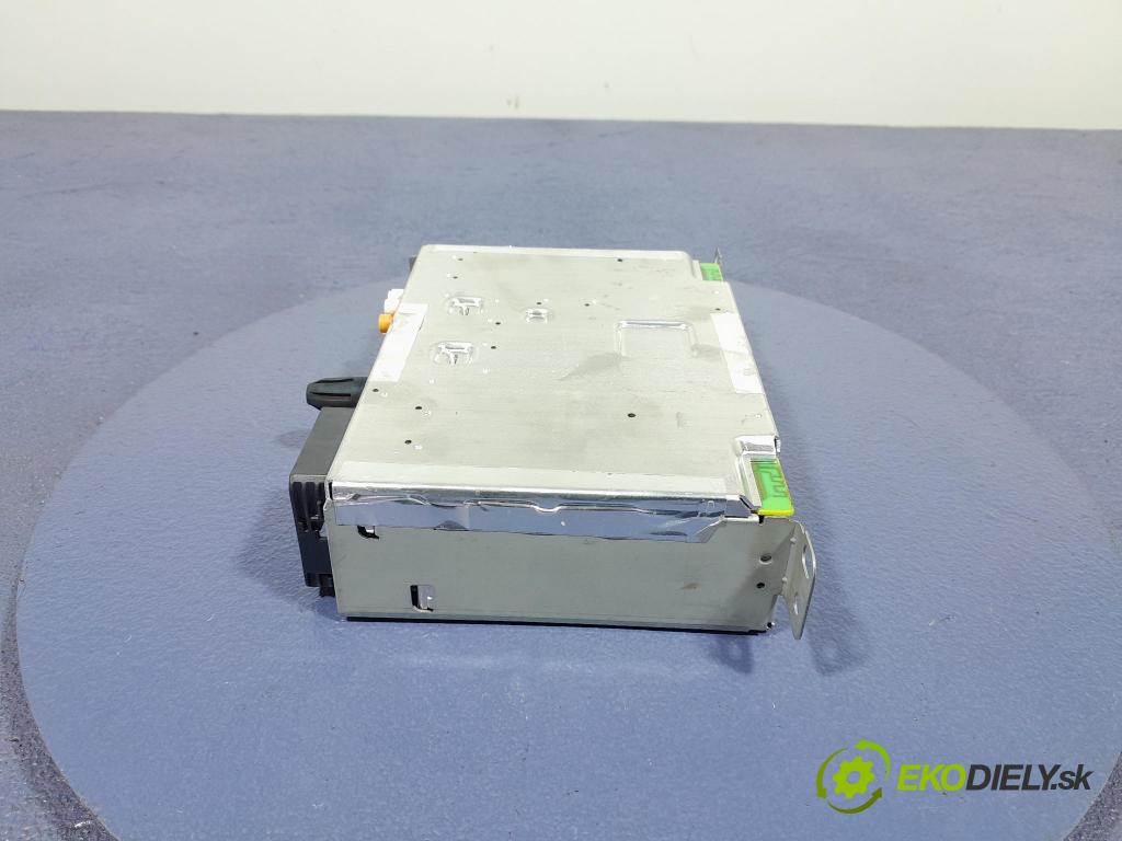 Opel Combo 2023 Radio I Navigácia: 9847854380