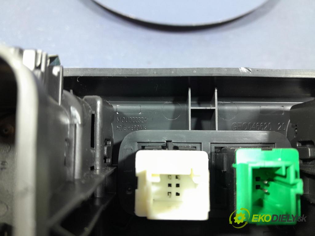 Opel Combo 2023 GRIDS: Prúd vzduchu: Vzduch: MOU022342