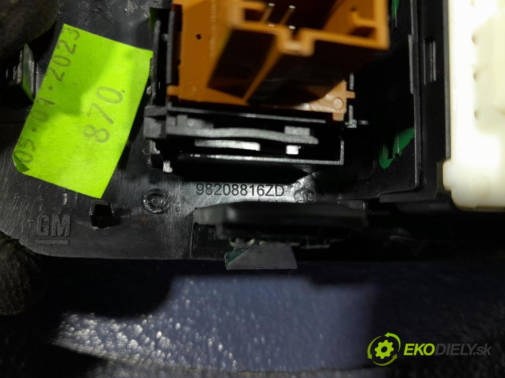 Opel Combo 2023 prepínač Okná: 98208816ZD