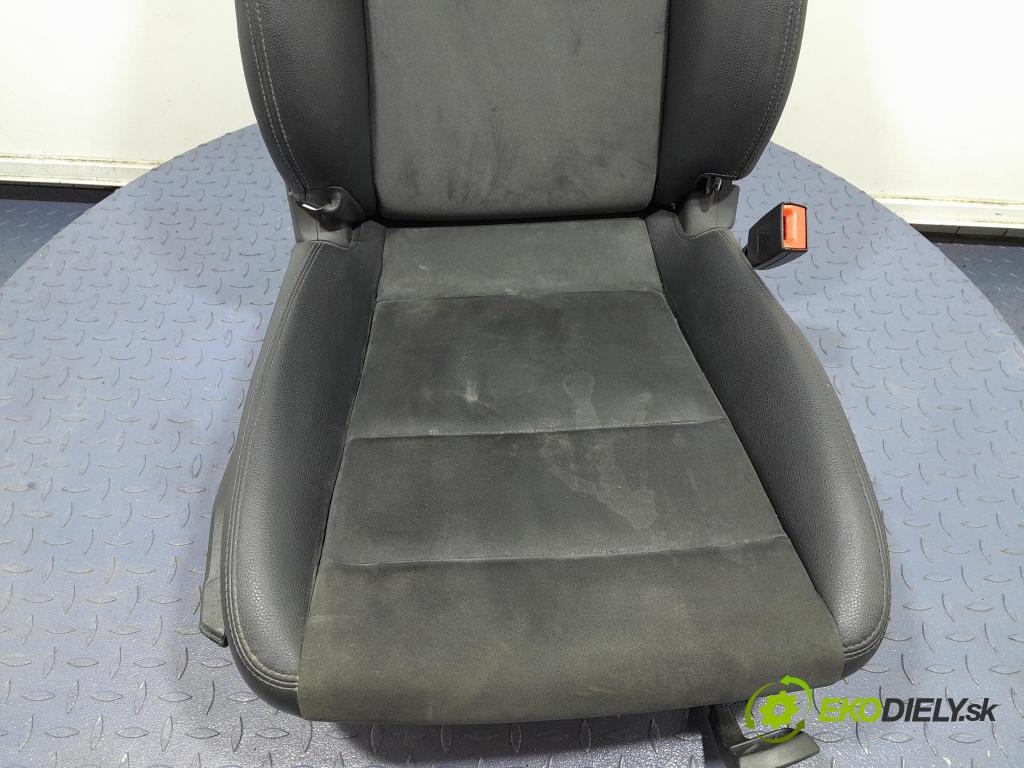 Porsche Cayman 2016 Sedačka spolujazdca