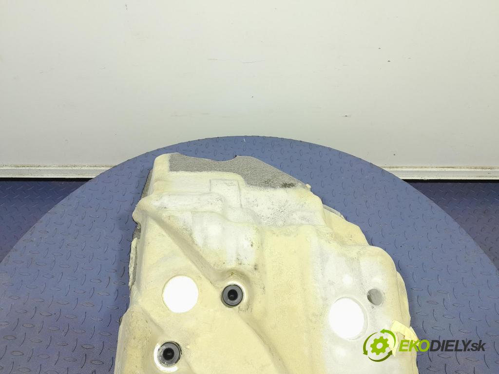 Opel Combo 2023 koberec do auta 98366945ZD