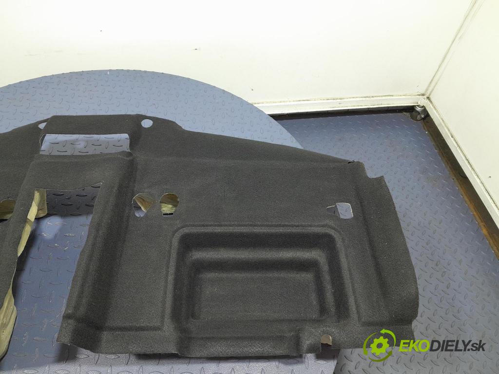 Opel Combo 2023 koberec do auta 98173933ZD