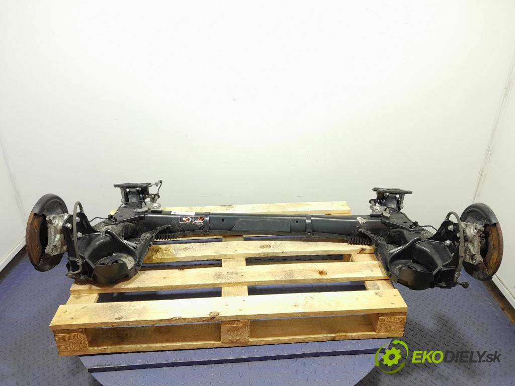 Opel Combo 2023 výstuha Pozastavenia: zad