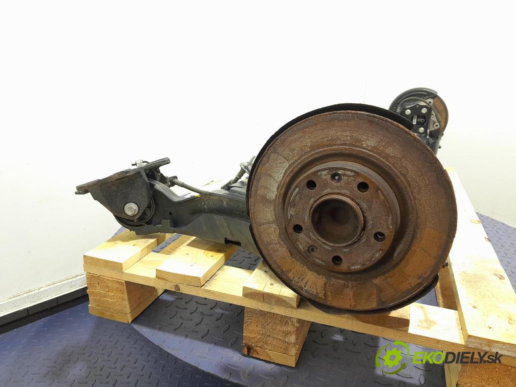 Opel Combo 2023 výstuha Pozastavenia: zad