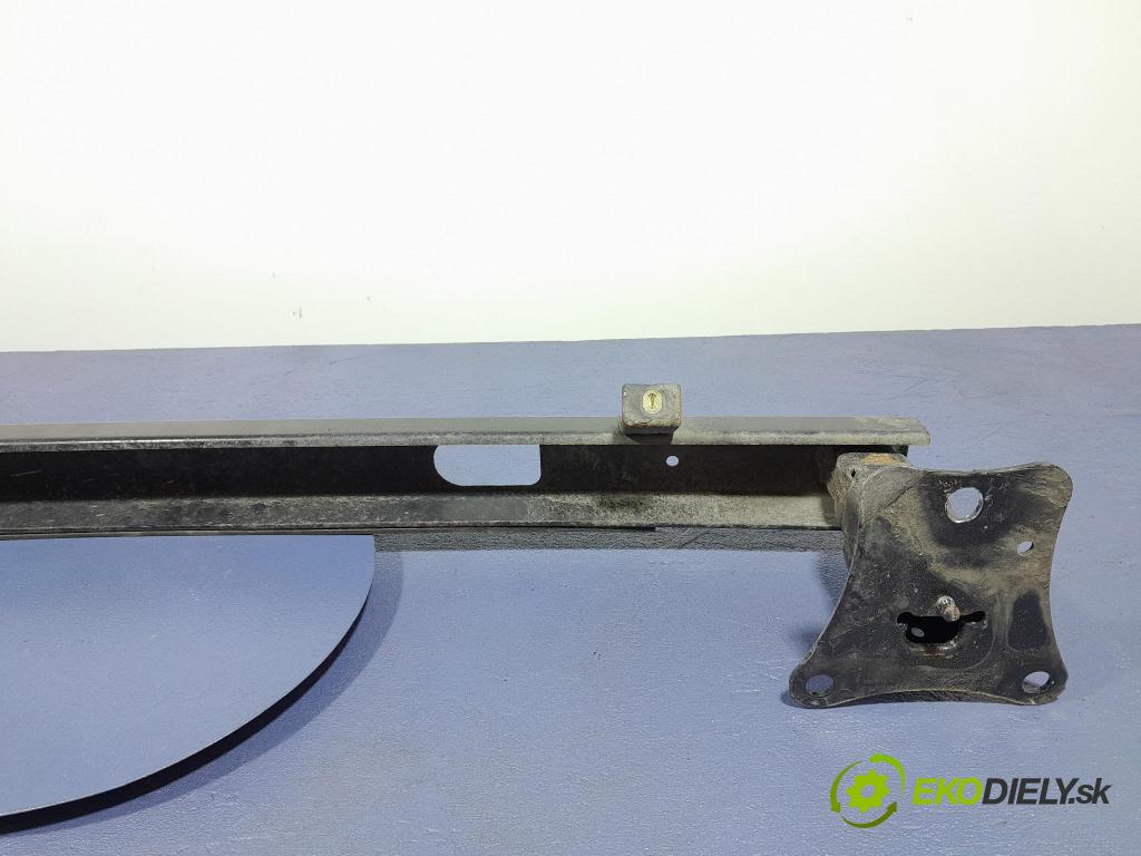 Opel Combo 2023 výztuha narazník Zad: 