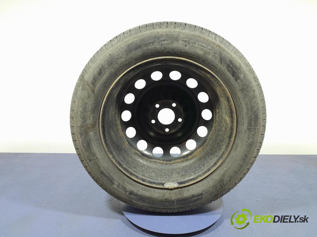 Opel Combo 2023 koleso Prístup: