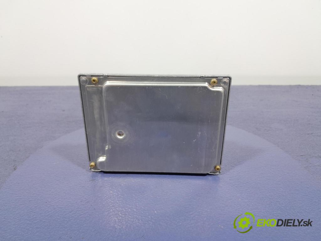 Bmw Seria 3 2002 riadiaca jednotka Motor: 7523838