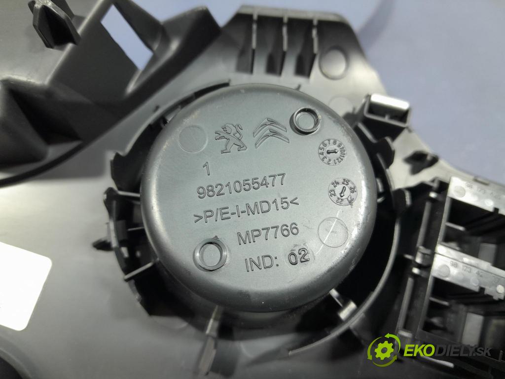 Opel Combo 2023 kryt Plast: Interiéry: 928001500ZD