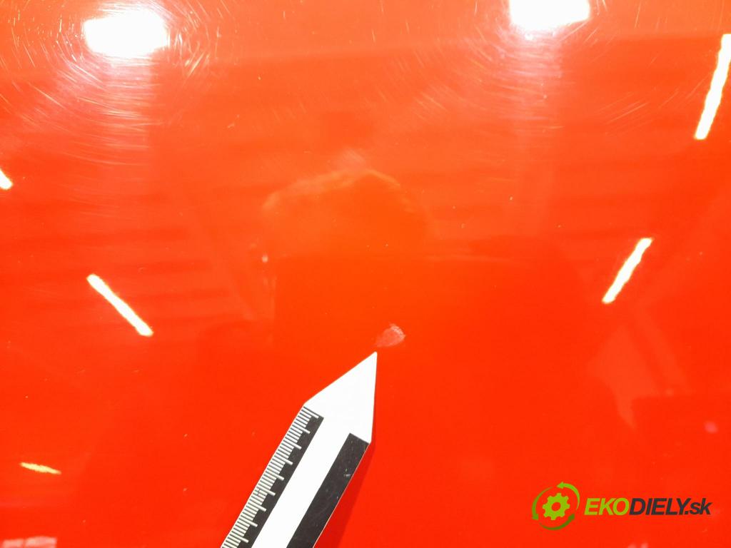 Porsche Cayman 2016 dveře před Vlevo, odjet: