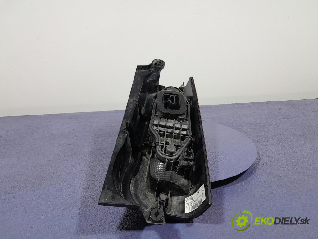 Opel Combo 2023 svetlo / reflektor zad ľavá Vonkajsia: 9819235880