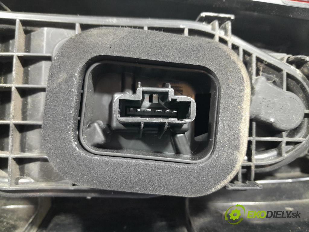 Opel Combo 2023 svetlo / reflektor zad Prava: Vonkajsia: 9820554880